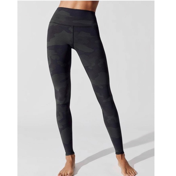 NEW ALO Yoga Camo High-Waist Vapor Legging Black - Picture 3 of 8